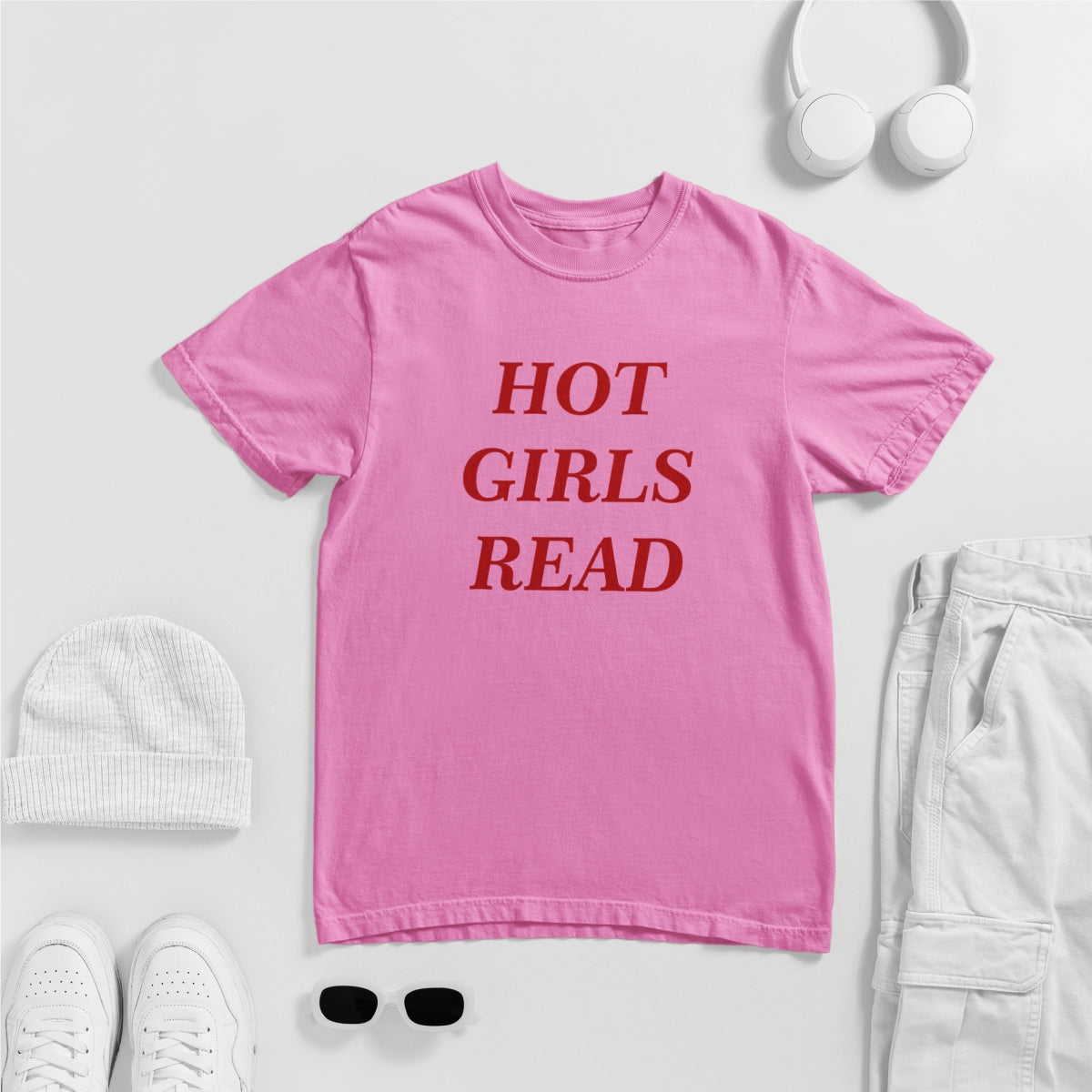 Pink unisex t-shirt "Hot girls read"