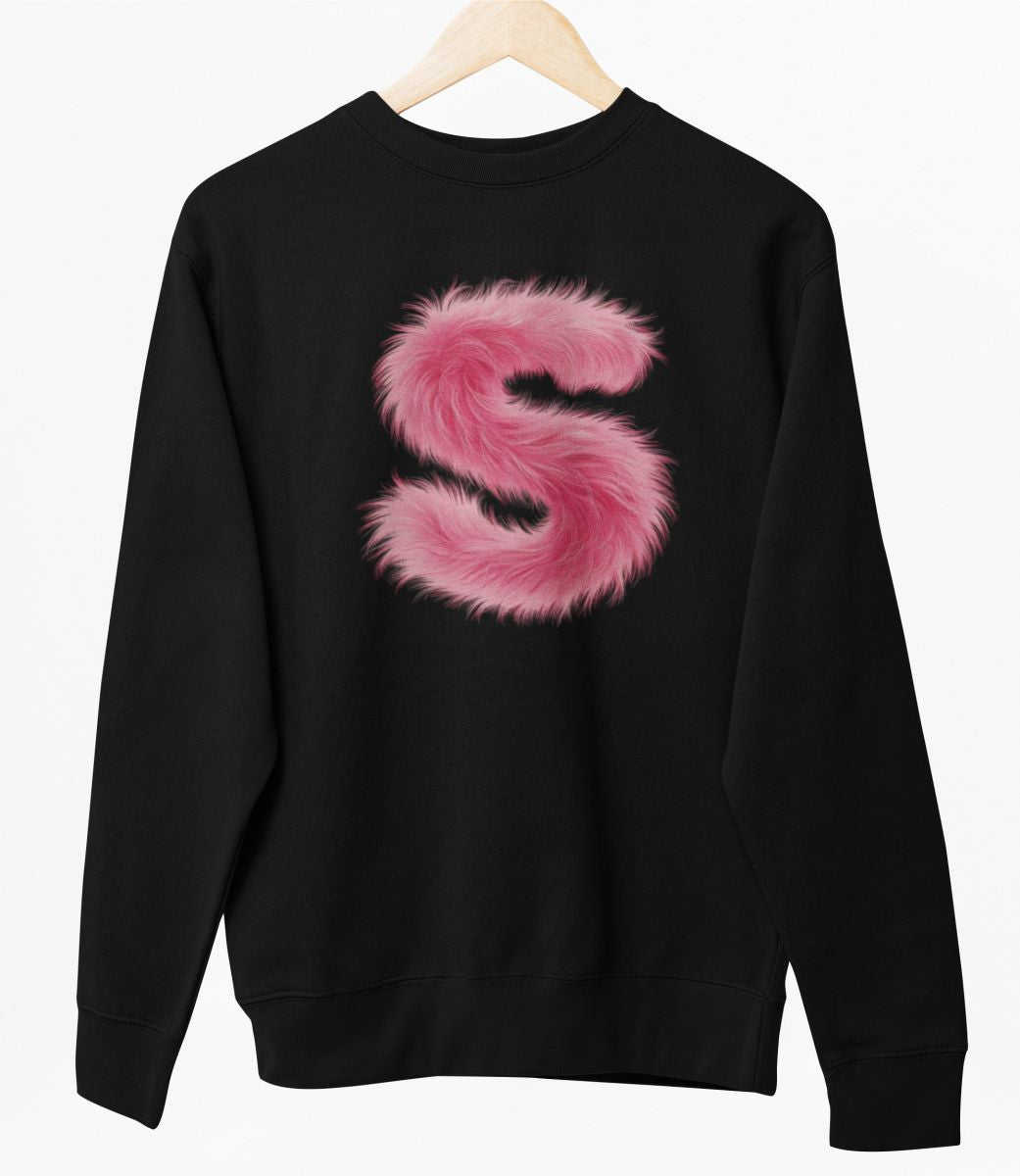 Svart UNISEX tröja “S Buchstabe”