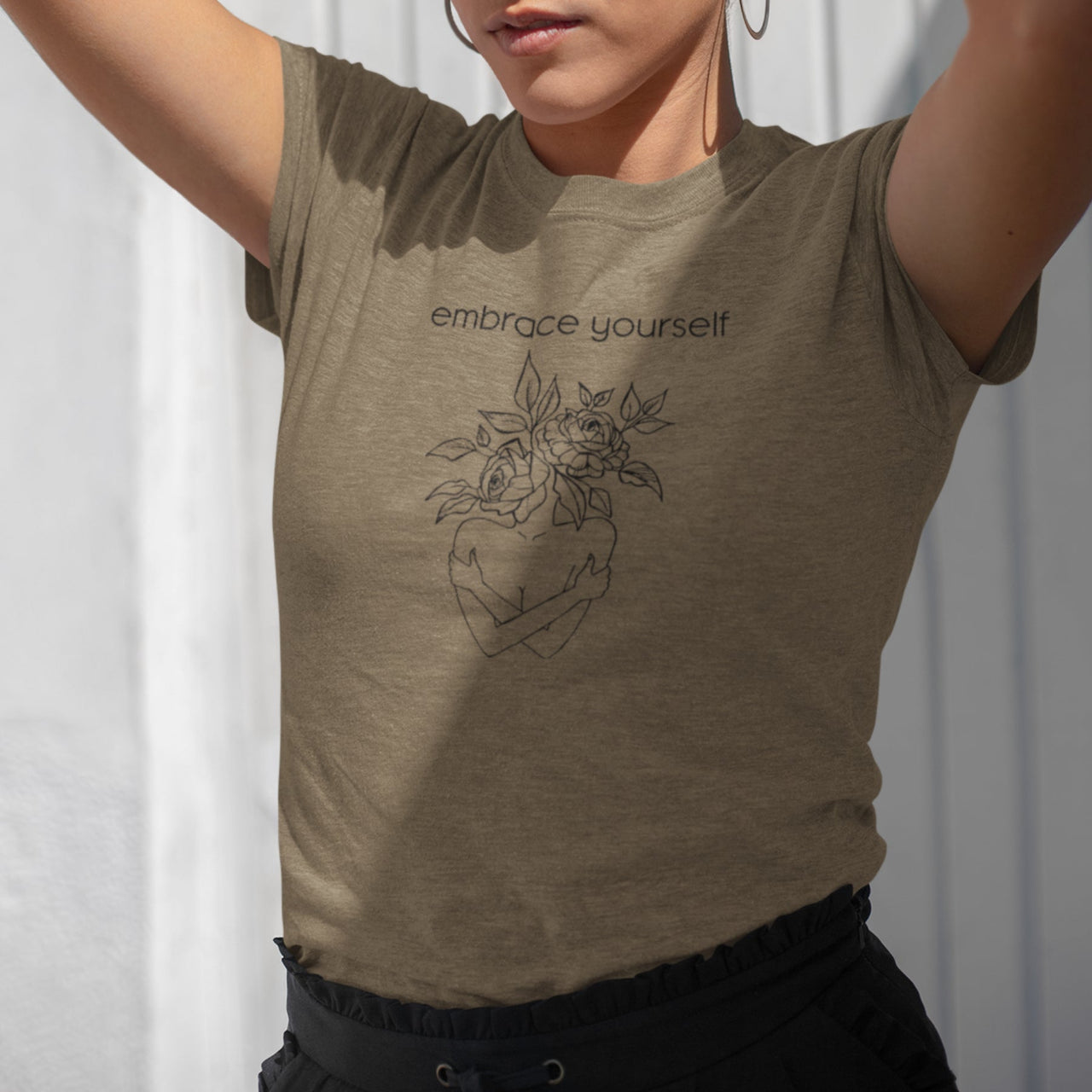 Khaki T-Shirt Umarme dich selbst