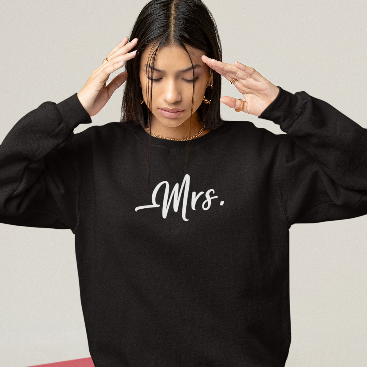 Mustad kapuutsita dressipluusid paaridele „Mr & Mrs“